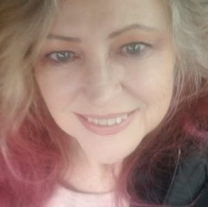 Meet your Posher, Marsha